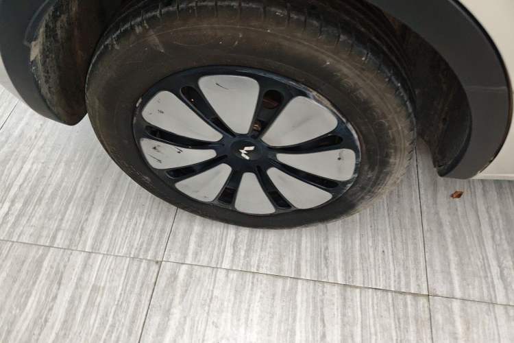 Used Wuling Bingo 2023 333 km Lingxi Connected Version Exterior 5