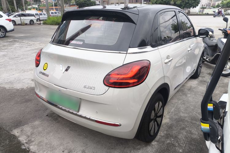 Used Wuling Bingo 2023 333 km Lingxi Connected Version Exterior 5