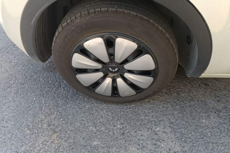 Used Wuling Bingo 2023 333 km Lingxi Connected+ Version Exterior 5