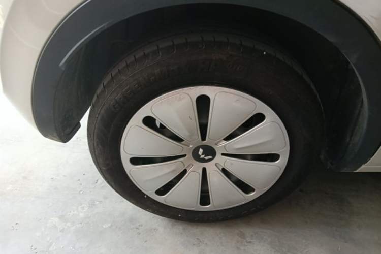 Used Wuling Bingo 2023 203km Light Edition Exterior 5