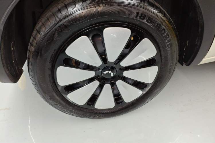 Used Wuling Bingo 2023 333 km Lingxi Connected+ Version Exterior 5