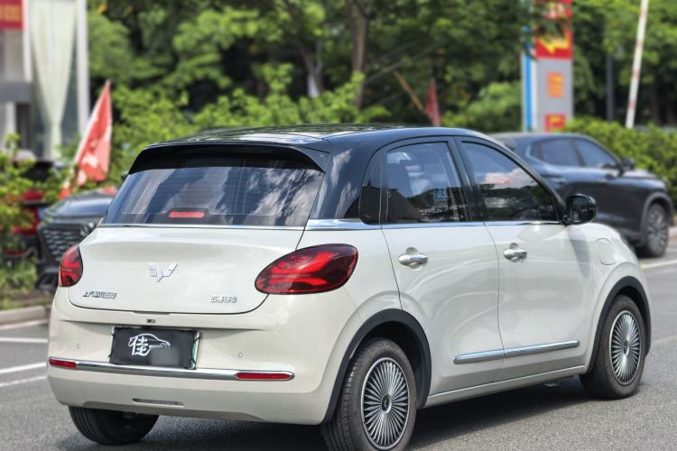 Used Wuling Bingo 2023 333 km Lingxi Connected Version Exterior 5