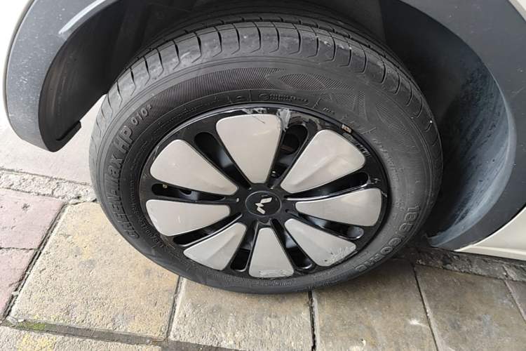 Used Wuling Bingo 2023 410 km Lingxi Deluxe Edition Exterior 5