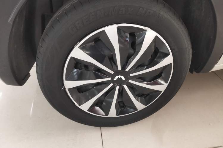 Used Wuling Bingo 2023 410 km Lingxi Deluxe Edition Exterior 5