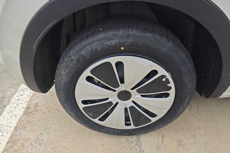 Used Wuling Bingo 2023 333 km Fast-Share Version Exterior 5
