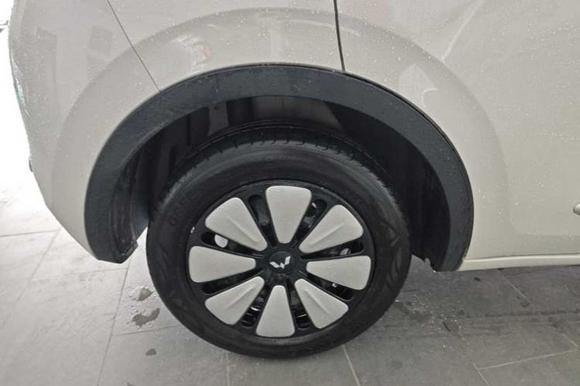 Used Wuling Bingo 2023 203km Light Edition Exterior 5