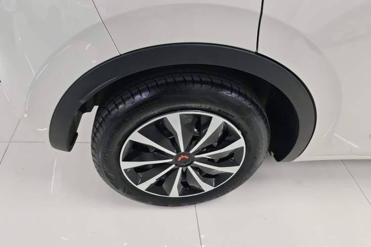 Used Wuling Bingo 2023 333 km Lingxi Connected+ Version Exterior 5