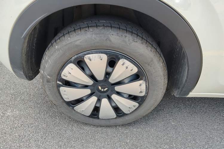 Used Wuling Bingo 2023 333 km Lingxi Connected+ Version Exterior 5