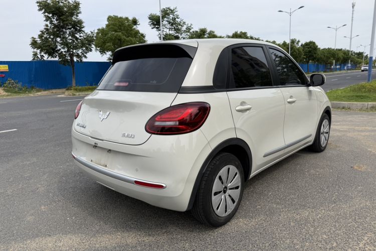 Used Wuling Bingo 2023 203km Light Edition Exterior 6