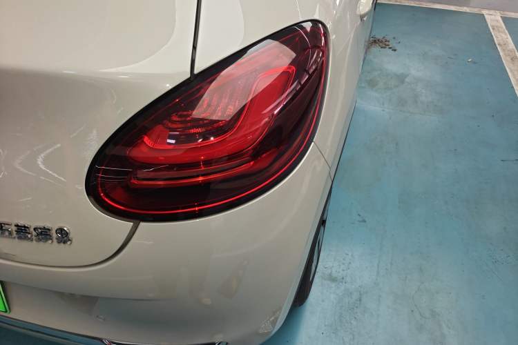 Used Wuling Bingo 2023 333 km Lingxi Connected Version Exterior 6