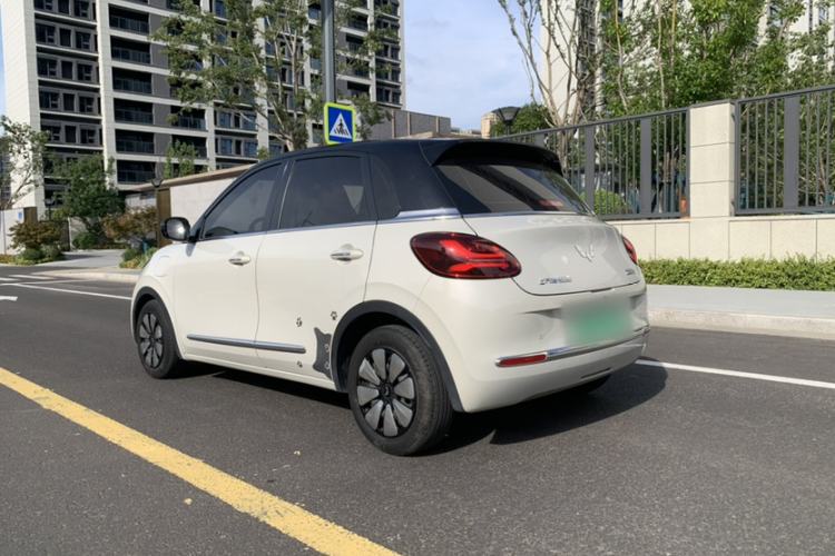 Used Wuling Bingo 2023 333 km Lingxi Connected Version Exterior 6