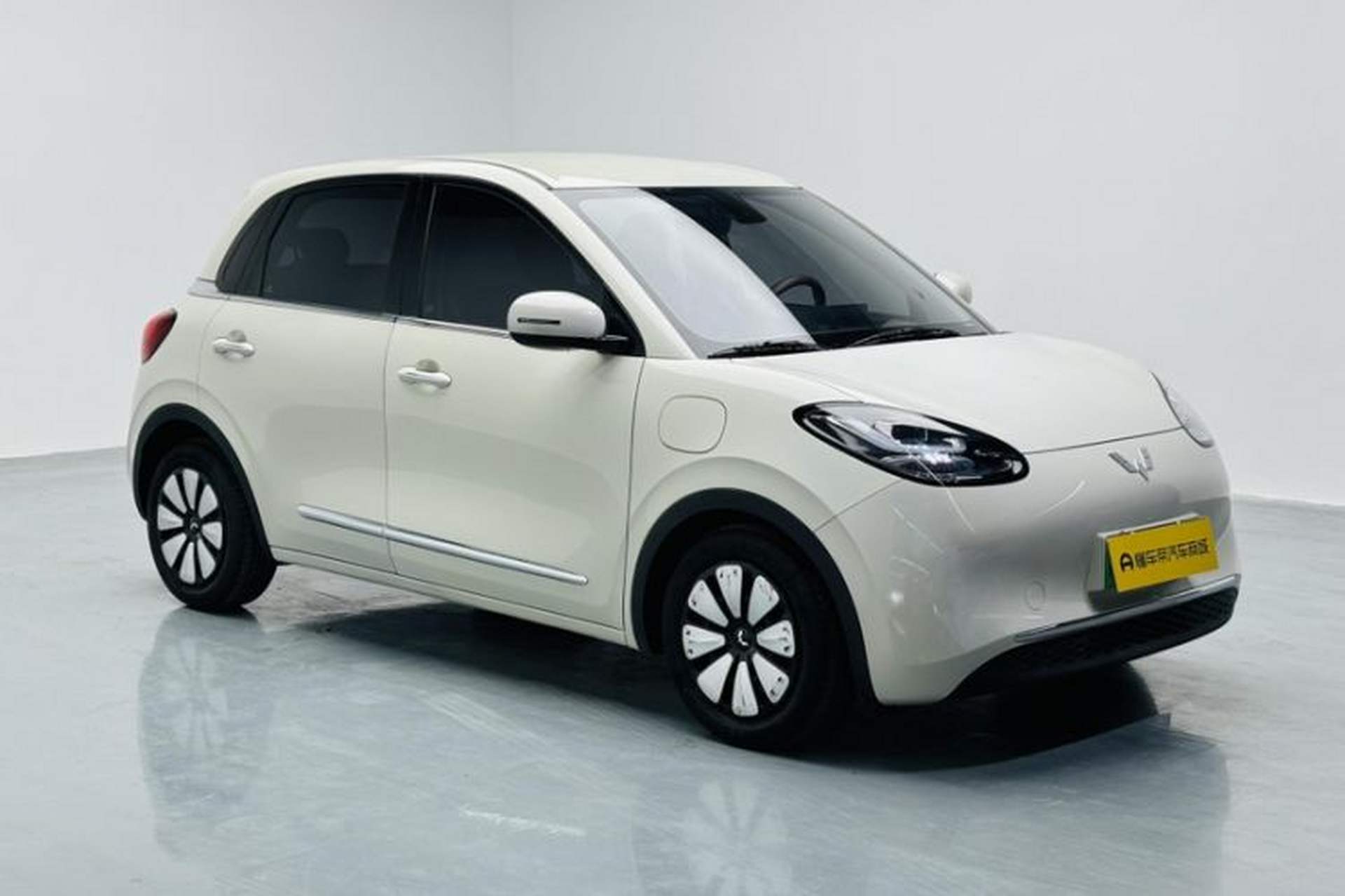 Used Wuling Bingo 2023 333km Enjoy+ Version Exterior 6