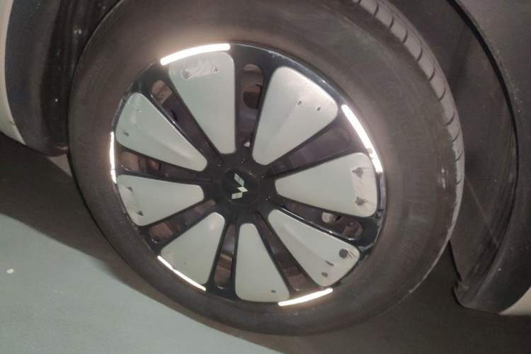 Used Wuling Bingo 2023 333 km Lingxi Connected+ Version Exterior 7