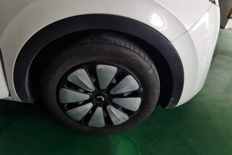 Used Wuling Bingo 2023 410 km Lingxi Deluxe Edition Exterior 7