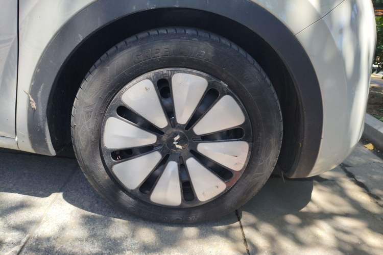 Used Wuling Bingo 2023 333 km Enjoyment Version Exterior 7