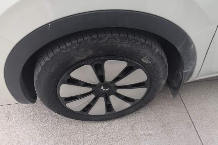 Used Wuling Bingo 2023 333 km Lingxi Connected Version Exterior 7