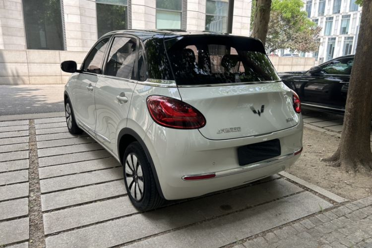 Used Wuling Bingo 2023 333 km Lingxi Connected Version Exterior 7