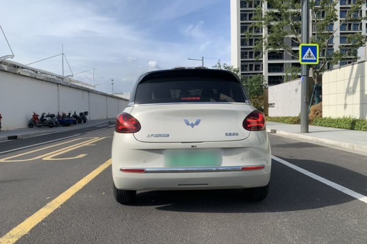 Used Wuling Bingo 2023 333 km Lingxi Connected Version Exterior 8