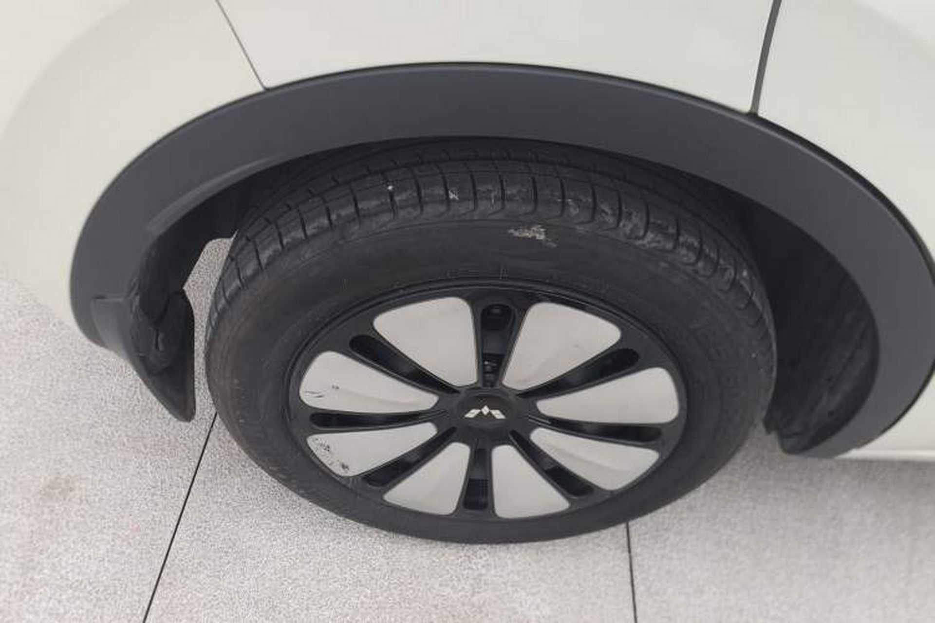 Used Wuling Bingo 2023 333 km Lingxi Connected Version Exterior 8