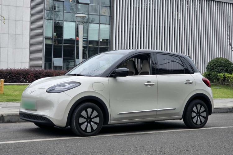 Used Wuling Bingo 2023 410 km Lingxi Deluxe Edition Exterior 9