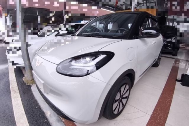 Used Wuling Bingo 2023 333 km Lingxi Connected+ Version