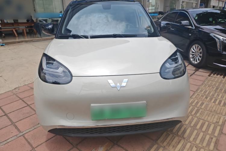 Used Wuling Bingo 2023 410 km Lingxi Deluxe Edition Front
