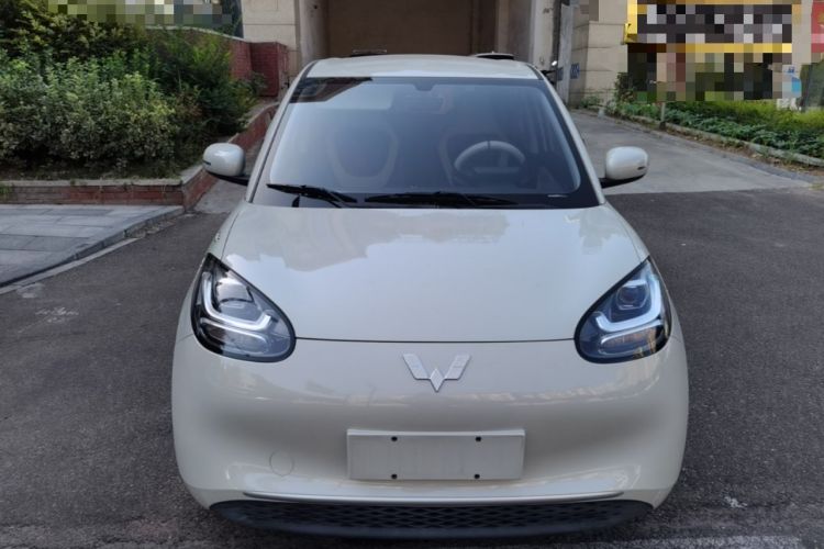 Used Wuling Bingo 2023 203km Light Edition Front
