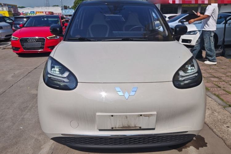 Used Wuling Bingo 2023 333 km Lingxi Connected+ Version Front