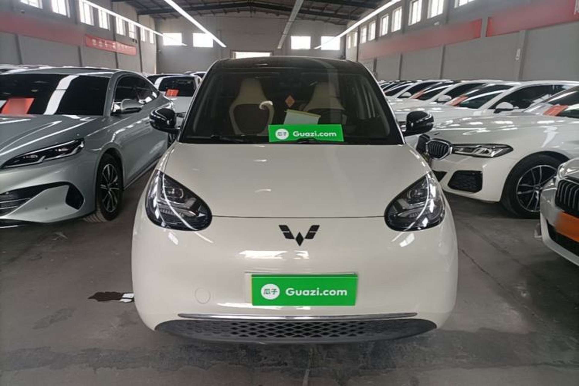 Used Wuling Bingo 2023 333 km Lingxi Connected Version Front