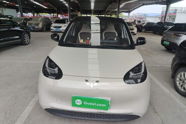 Used Wuling Bingo 2023 333 km Enjoyment Version Front