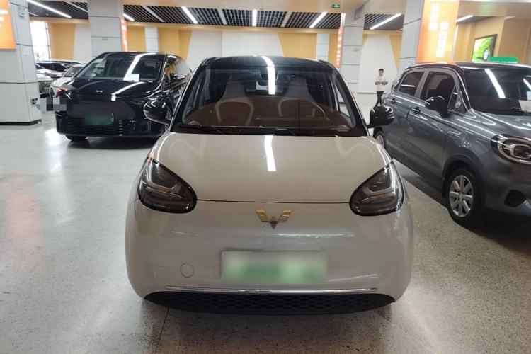 Used Wuling Bingo 2023 410 km Lingxi Deluxe Edition Front