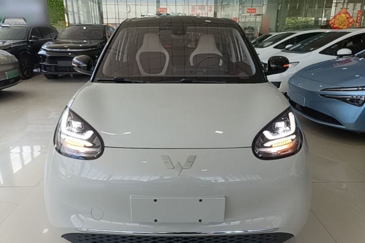 Used Wuling Bingo 2023 333 km Enjoyment Version Front