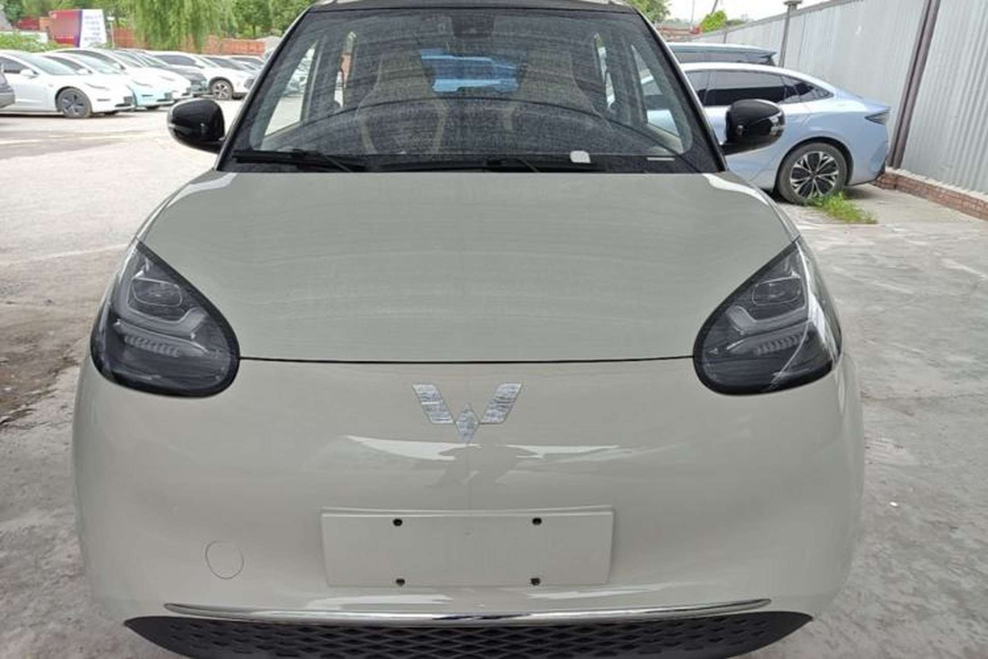 Used Wuling Bingo 2023 333 km Lingxi Connected+ Version Front