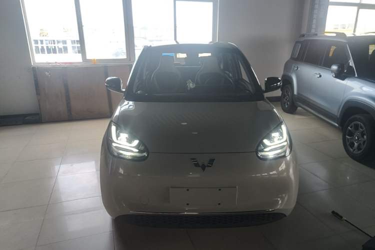 Used Wuling Bingo 2023 203km Comfort Edition Front
