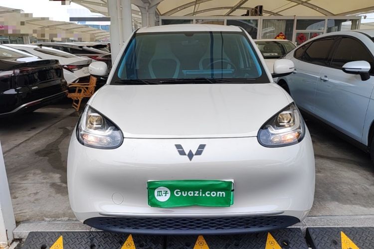 Used Wuling Bingo 2023 203km Light Edition Front