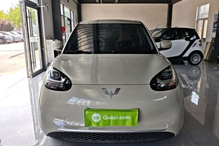Used Wuling Bingo 2023 203km Light Edition Front