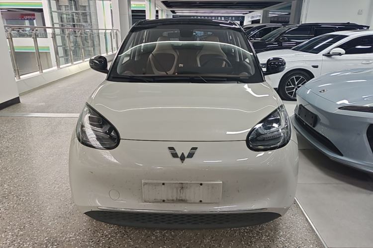 Used Wuling Bingo 2023 410 km Lingxi Deluxe Edition Front