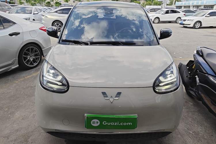Used Wuling Bingo 2023 333 km Lingxi Connected Version Front