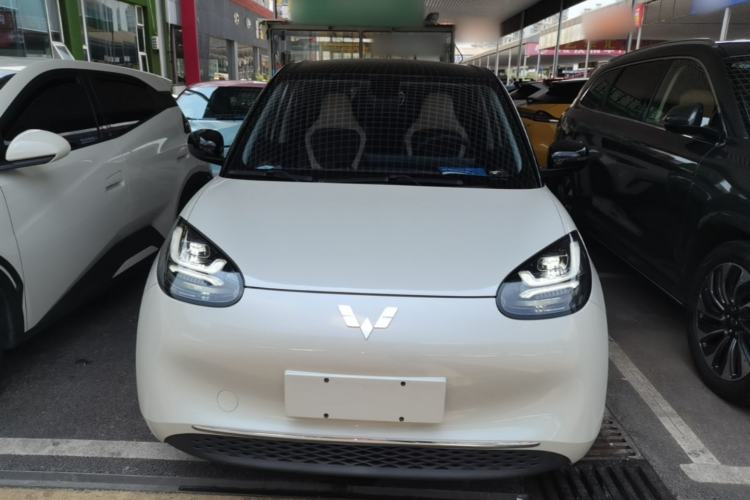 Used Wuling Bingo 2023 410 km Lingxi Deluxe Edition Front