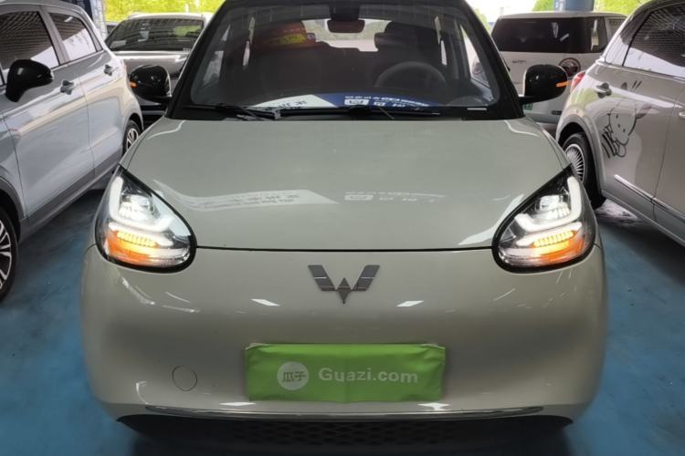 Used Wuling Bingo 2023 410 km Lingxi Deluxe Edition Front