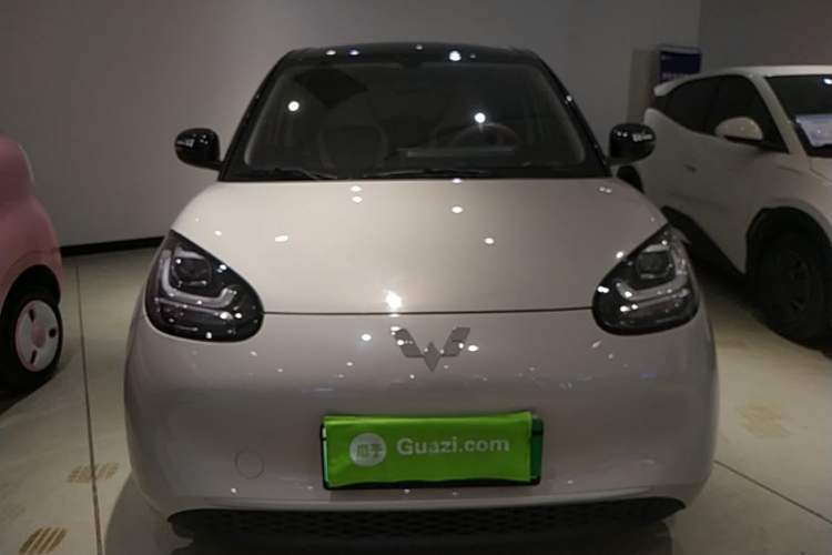 Used Wuling Bingo 2023 203km Light Edition Front