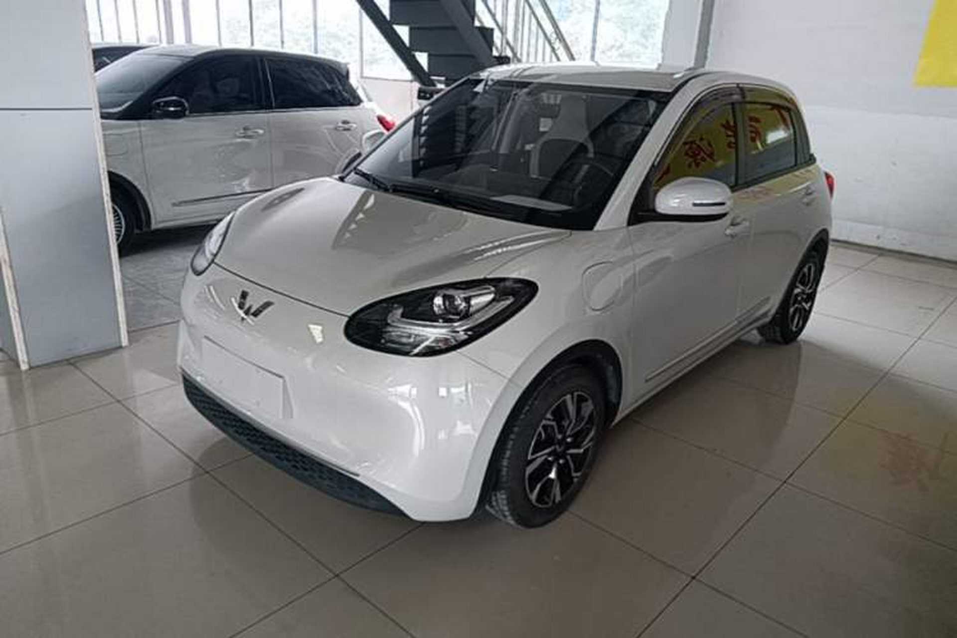 Used Wuling Bingo 2023 333 km Fast-Share Version Front Left 45 Deg
