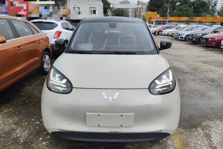 Used Wuling Bingo 2023 410 km Lingxi Deluxe Edition Front