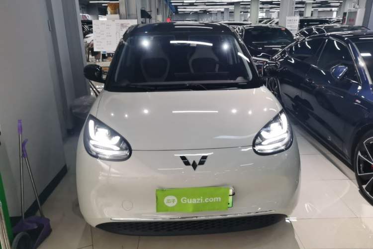 Used Wuling Bingo 2023 333 km Lingxi Connected Version Front