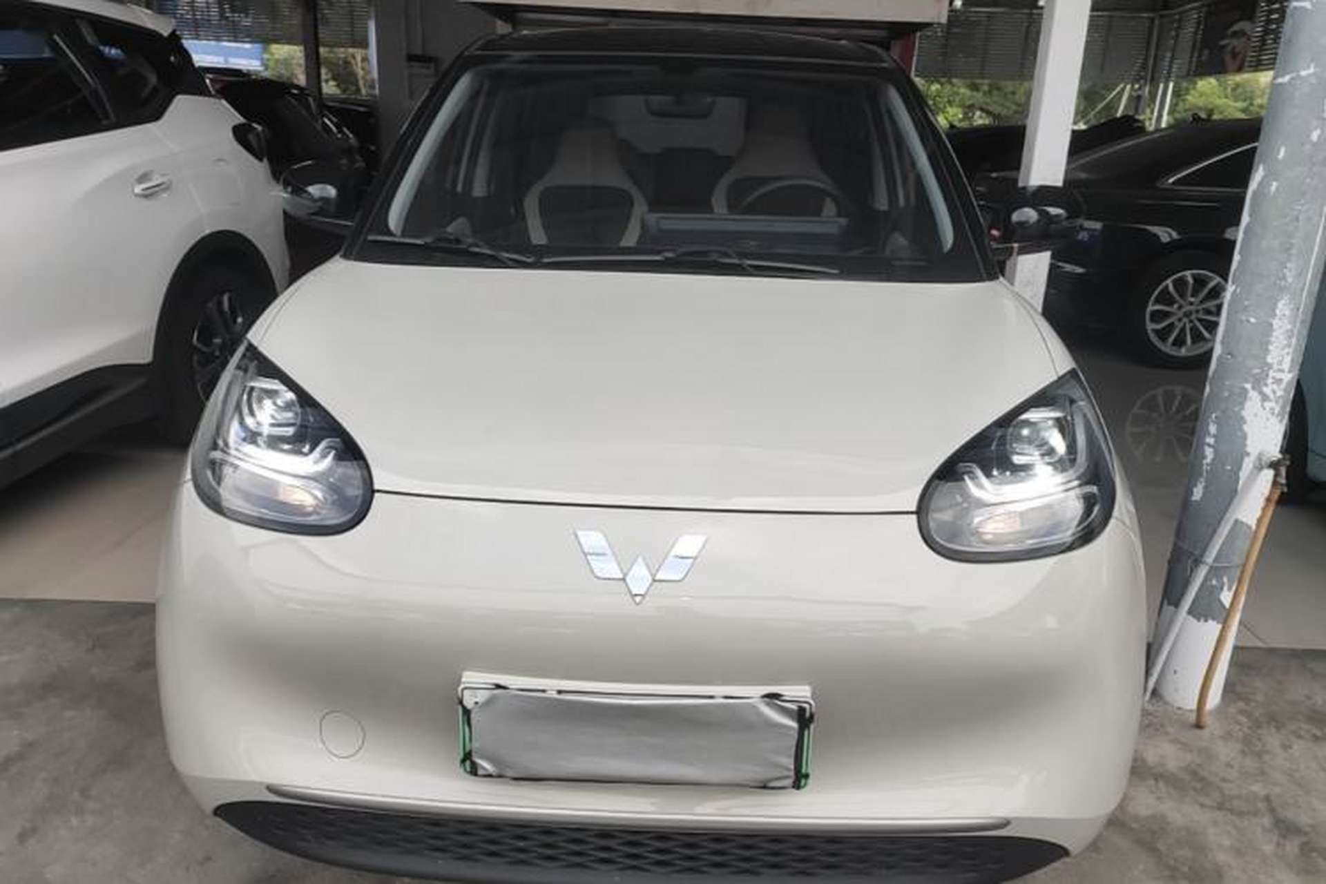 Used Wuling Bingo 2023 203km Light Edition Front
