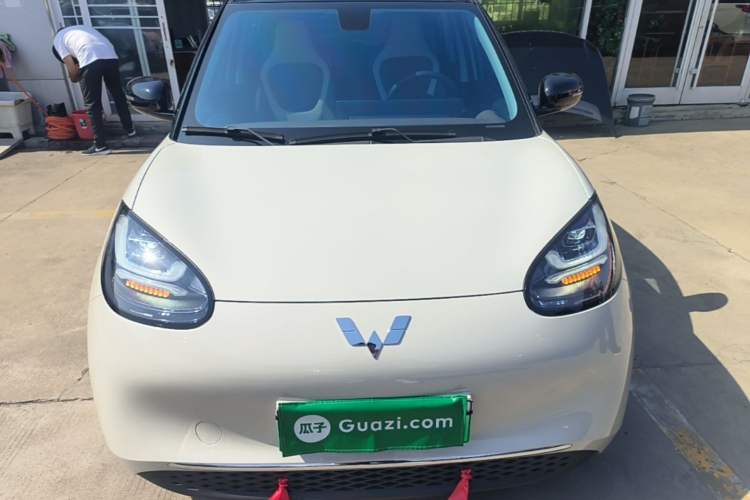Used Wuling Bingo 2023 410 km Lingxi Deluxe Edition Front