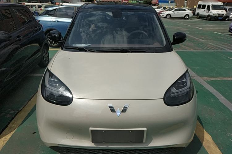 Used Wuling Bingo 2023 410 km Lingxi Deluxe Edition Front