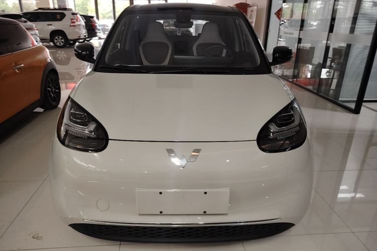 Used Wuling Bingo 2023 333 km Lingxi Connected Version Front