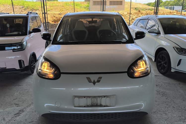 Used Wuling Bingo 2023 203km Light Edition Front