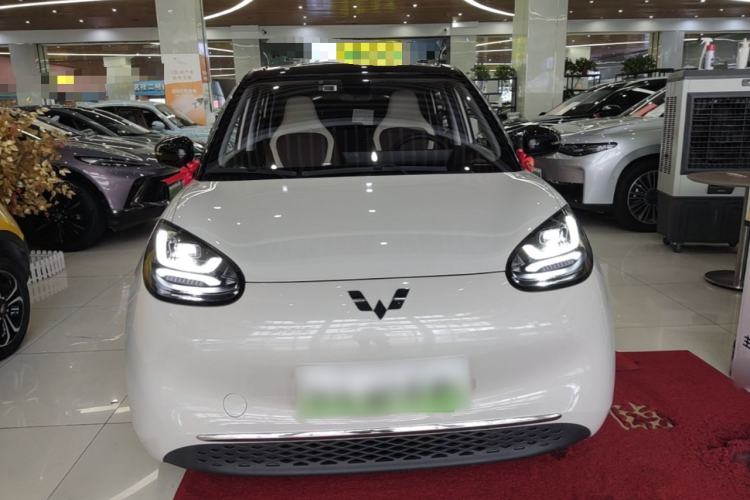 Used Wuling Bingo 2023 410 km Lingxi Deluxe Edition Front